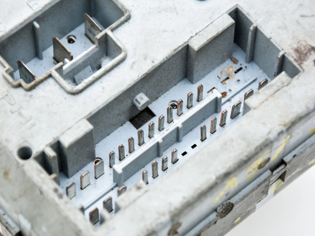 Блок предохранителей 46809993 Fiat Albea