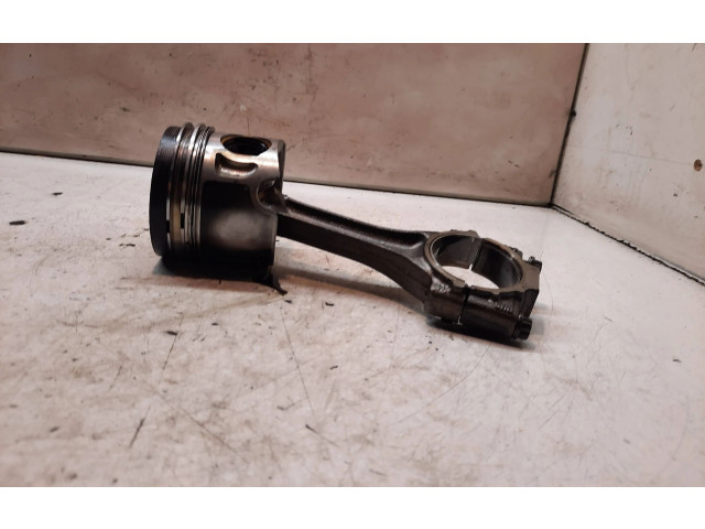 Píst 045C Volkswagen Sharan