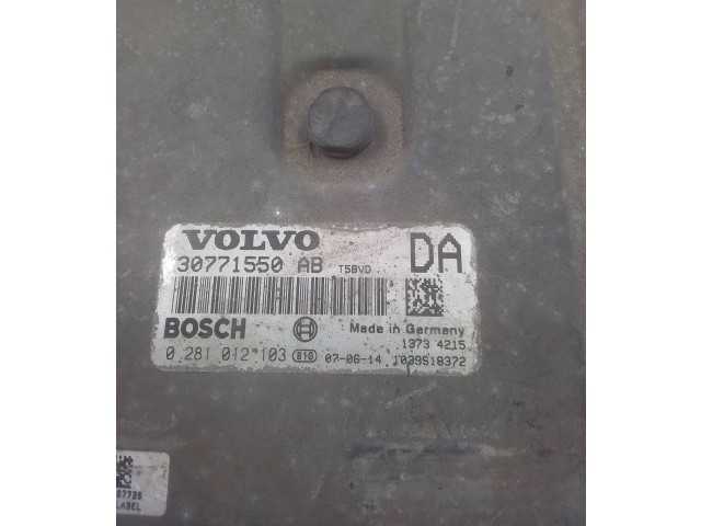 Блок управления двигателя 30771550, 1039S18372   Volvo XC90