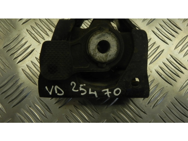 Подушка двигателя