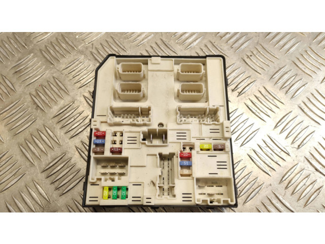 Pojistková skříňka 284B64259R, 519561F08 Renault Zoe 2016