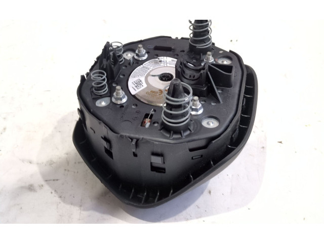 Надувная подушка для руля       Renault Clio IV  2012 -  года   