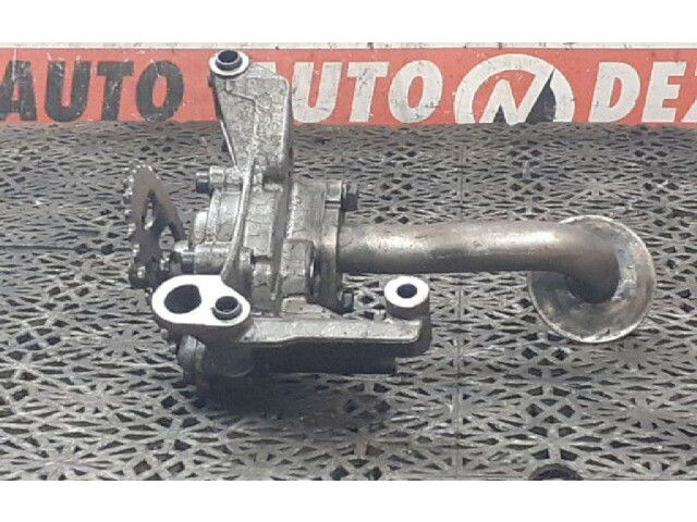 Масляный насос   06A115105B  Volkswagen Golf IV 