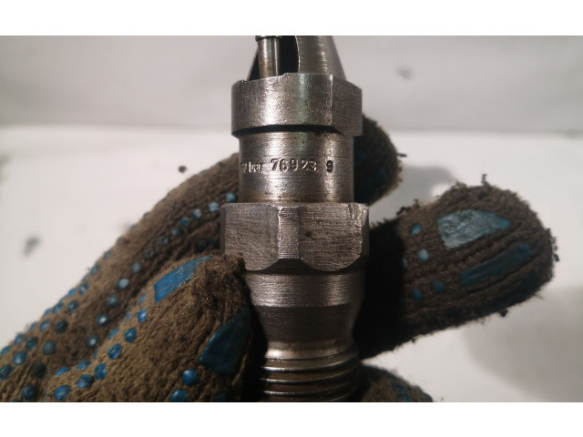 Vstřikovač KCA17S42130, 769239 Nissan Terrano