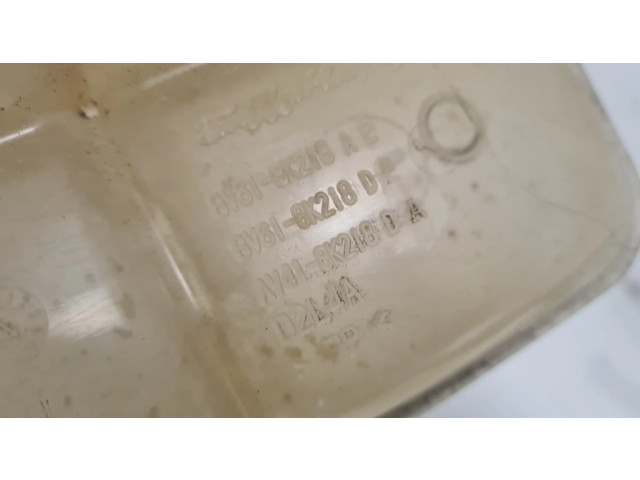 Расширительный бачок охлаждающей жидкости    