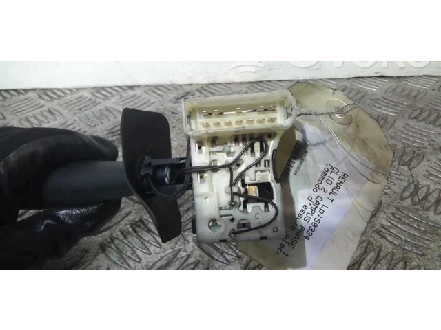 Ручка стеклоочистителей 7701051760 Renault Clio II