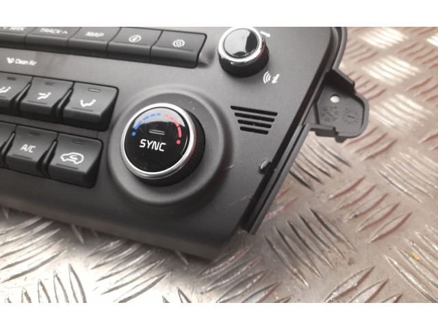 Блок управления климат-контролем 97250F1400, 84745F1300   KIA Sportage