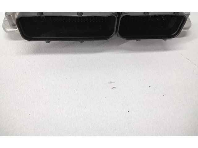 Блок управления впрыском 038906019GK, 038906019GK   Volkswagen PASSAT B5.5