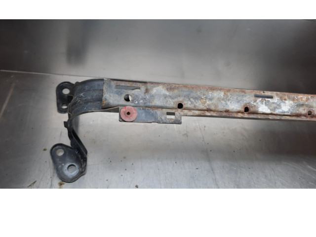 Zámek zadních dveří Volvo V50 2004