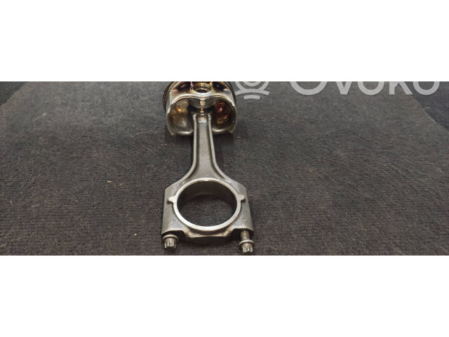  Поршень Caxc 0822363R  Skoda Superb B6 (3T)  