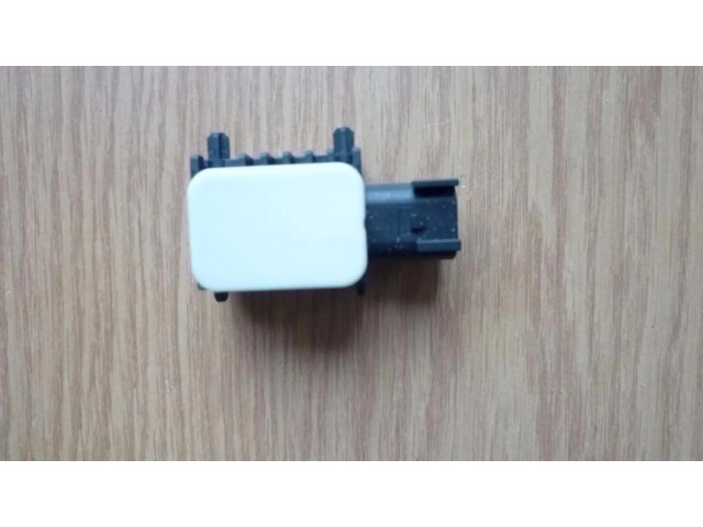 Датчик удара надувных подушек