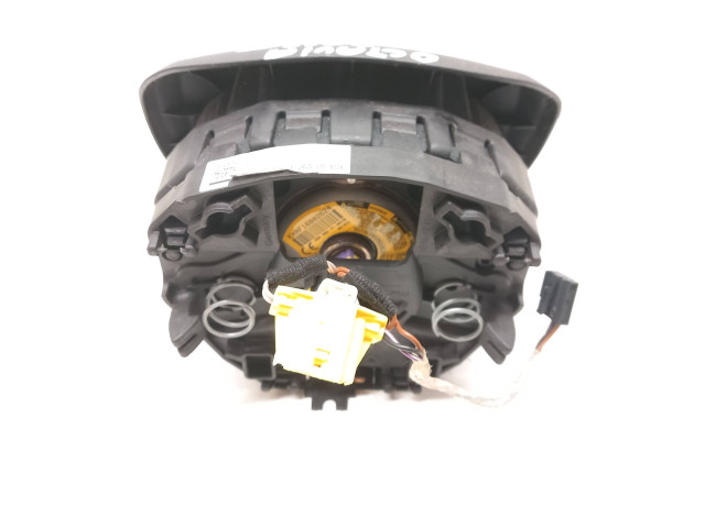 Подушка безопасности водителя 5E0880201B, 3003077902A Skoda Octavia Mk3 (5E)