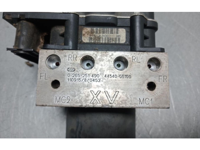 Jednotka ABS 0265251490   Toyota Avensis T270 2011