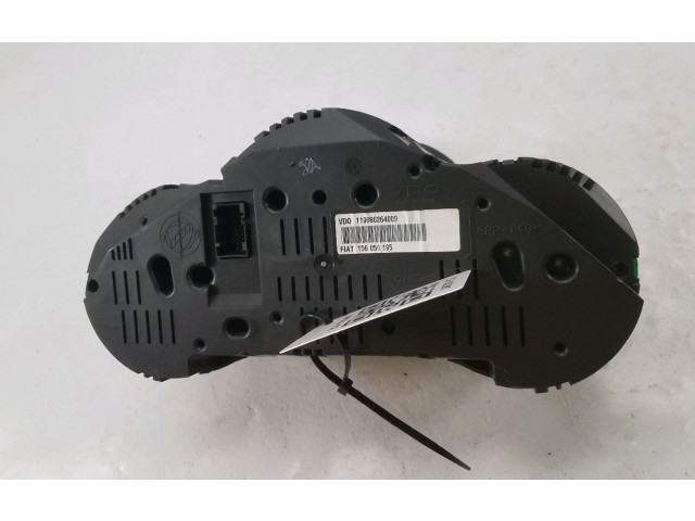 Панель приборов 156050196 Alfa Romeo GT