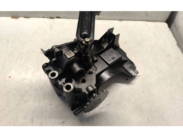 Масляный насос   8200345757  Renault Trafic III (X82) 