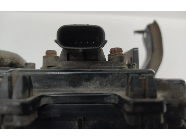 Блок управления двигателя Lexus LS UCF30