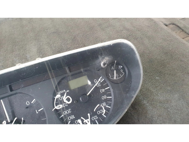 Панель приборов 0P017900 Mitsubishi Carisma