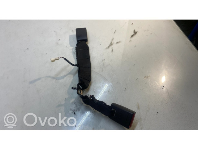 Средняя поясная пряжка ()