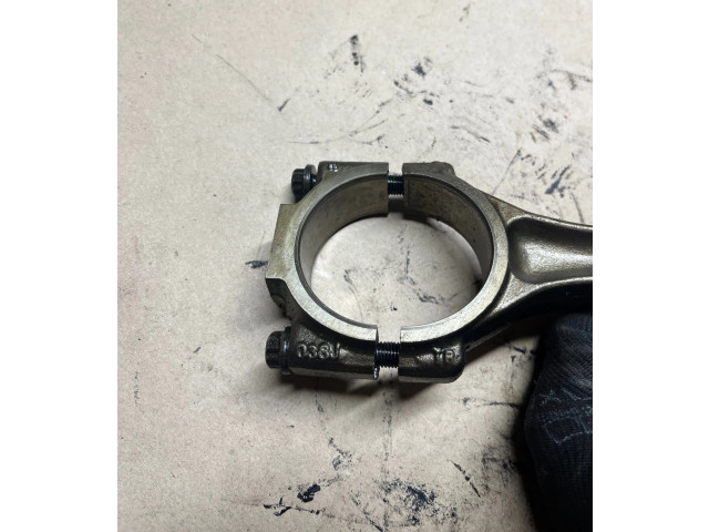  Поршень с шатуном AXD 038j, 300408  Volkswagen Transporter - Caravelle T5  