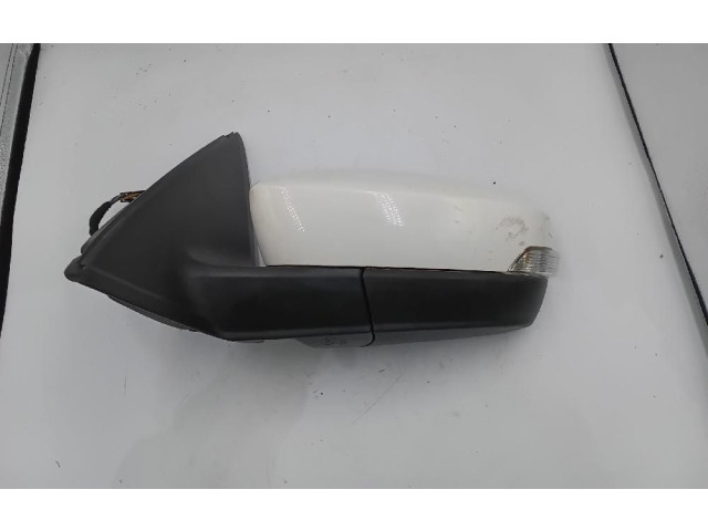 Зеркало электрическое Skoda Fabia Mk3 (NJ) 2015 - 2021 года