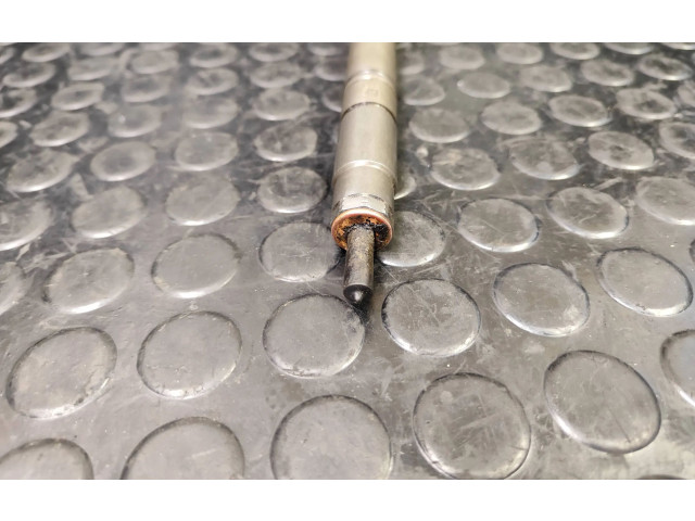 Vstřikovač 059130277CH, 0445117027   Audi A8 S8 D4 4H    CTB 