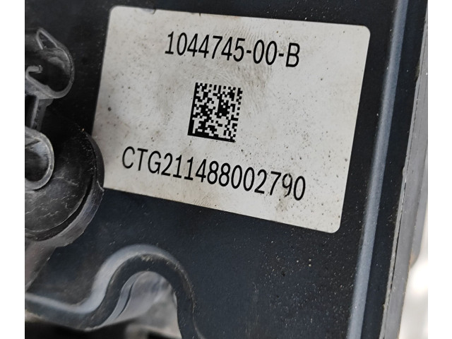 Рулевая рейка Блок ABS 104474500B Tesla Model 3 2017 - года