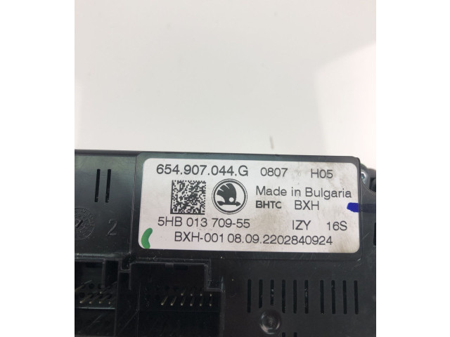 Блок управления климат-контролем 5HB013709, UK1232 Skoda Karoq