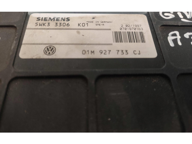 Блок управления коробкой передач 01M927733CJ   Audi A3 S3 8L