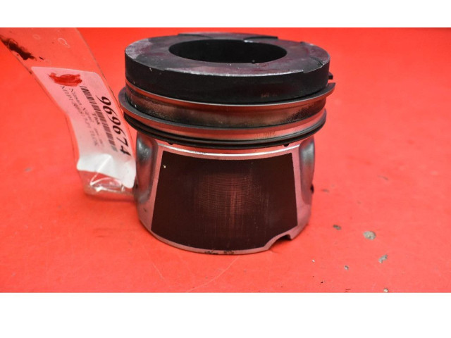 Поршень 86L77, 86L77 Nissan X-Trail T30