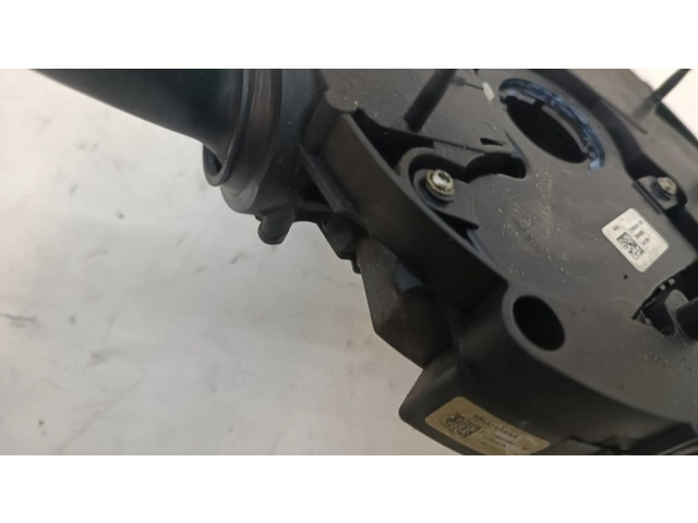 Ручка стеклоочистителей P68545658AA6AA, 68545658AA Dodge PickUp RAM SRT-10