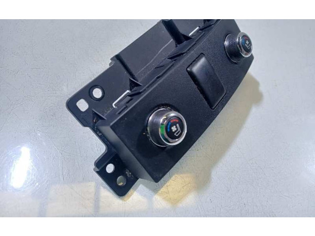 Модуль блока управления кондиционером    Infiniti FX