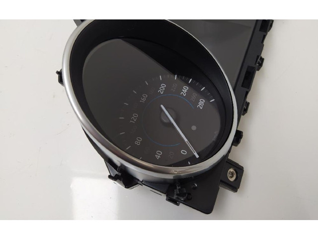 Přístrojová deska  Jaguar F-Pace 2018 HK8310849EE  