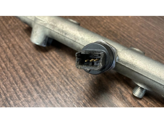 Vstřikovací lišta 0445214019 Citroen Berlingo pro naftový motor 2.0