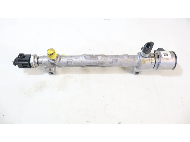 Vstřikovací lišta Volkswagen Caddy