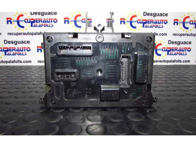 Блок комфорта 8201054128   Renault Clio III   