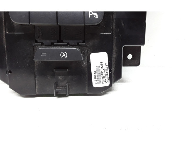 Блок управления климат-контролем 31398642 Volvo V40