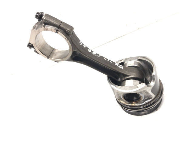 Поршень (поршни) 038JV400   Audi A4 Allroad B8