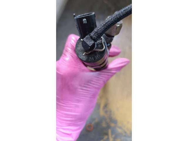 Vstřikovač 2354045, 044511030 Rover 75