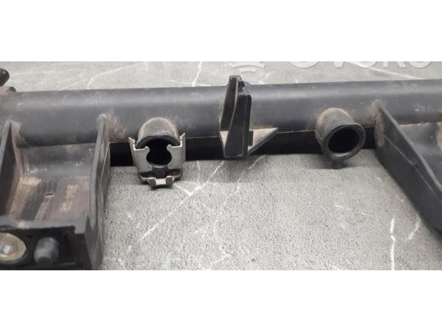 Топливная рампа Citroen Xsara