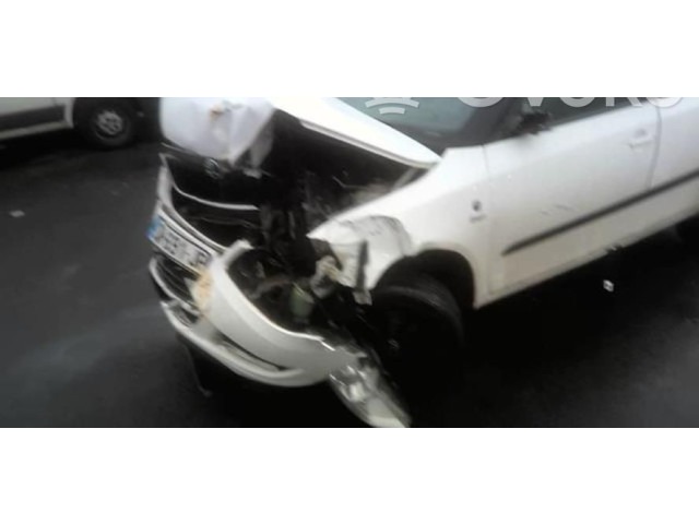 Генератор 03F903023E Skoda Fabia Mk2 (5J)