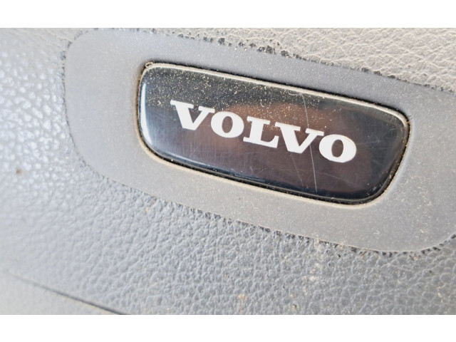 Подушка безопасности водителя 8626843, B0502A336023 Volvo V70