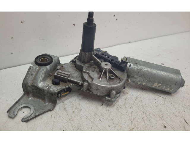 Моторчик заднего дворника 9154525    Volvo V70