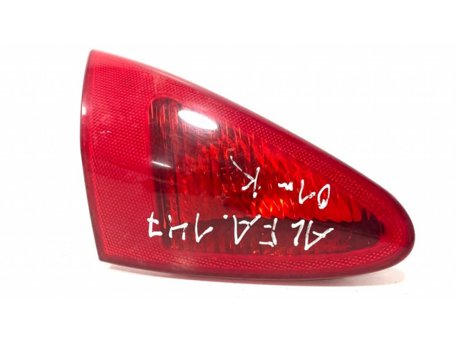 Задний фонарь левый сзади 46556346, 46747825 Alfa Romeo 147