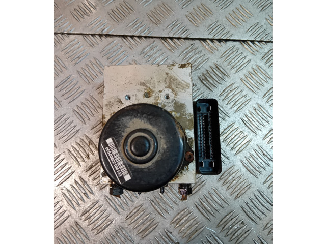 Блок АБС 8671224, P08671223 Volvo V70 2000 - 2004 года