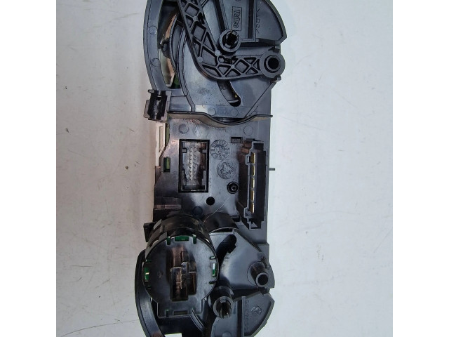 Блок управления климат-контролем P7820A221Y, 69660063   Mitsubishi Colt