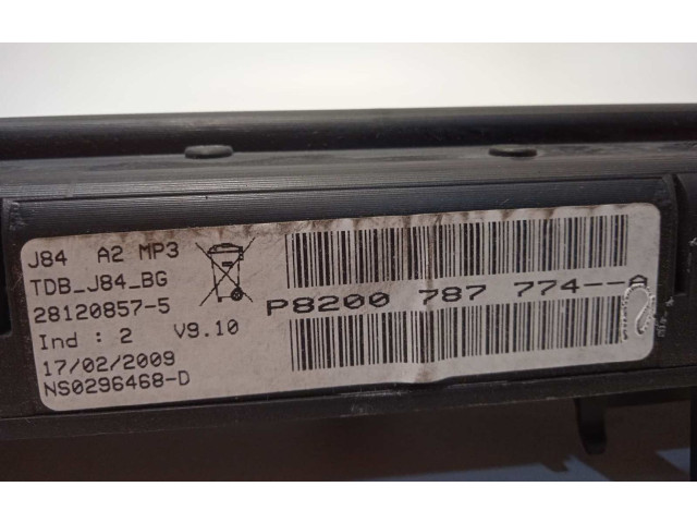 Přístrojová deska Renault Grand Modus 2009 8200787774