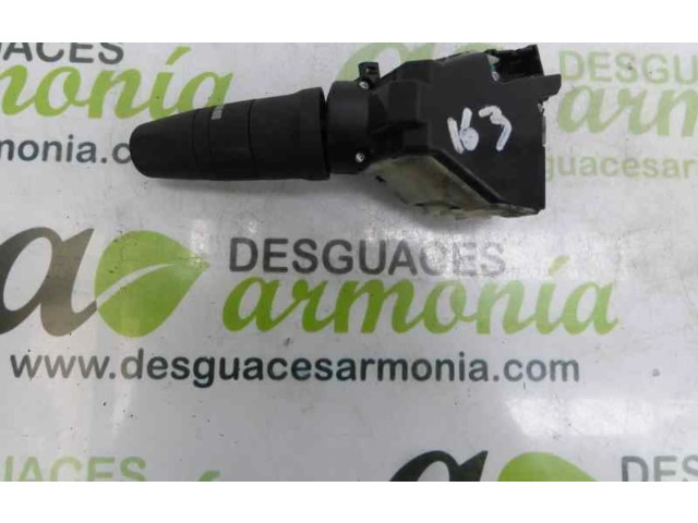 Ручка стеклоочистителей Nissan Tiida C11