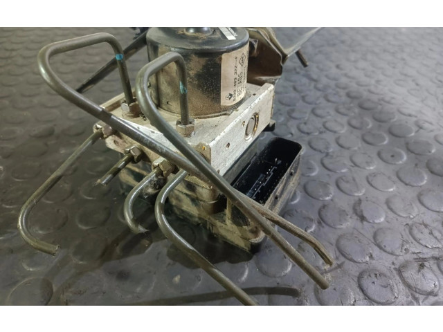 Блок АБС 8200403322F Renault Twingo II 2007 - 2014 года