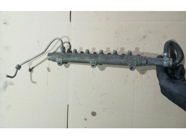 Топливная рампа 0445215015, 001988L   Volvo XC90  