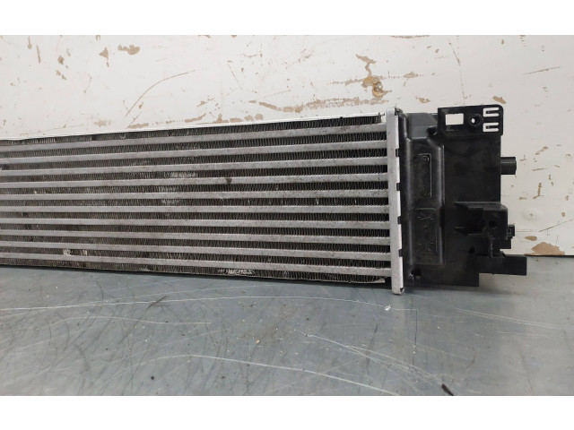 Интеркулер 31686408 Volvo XC40